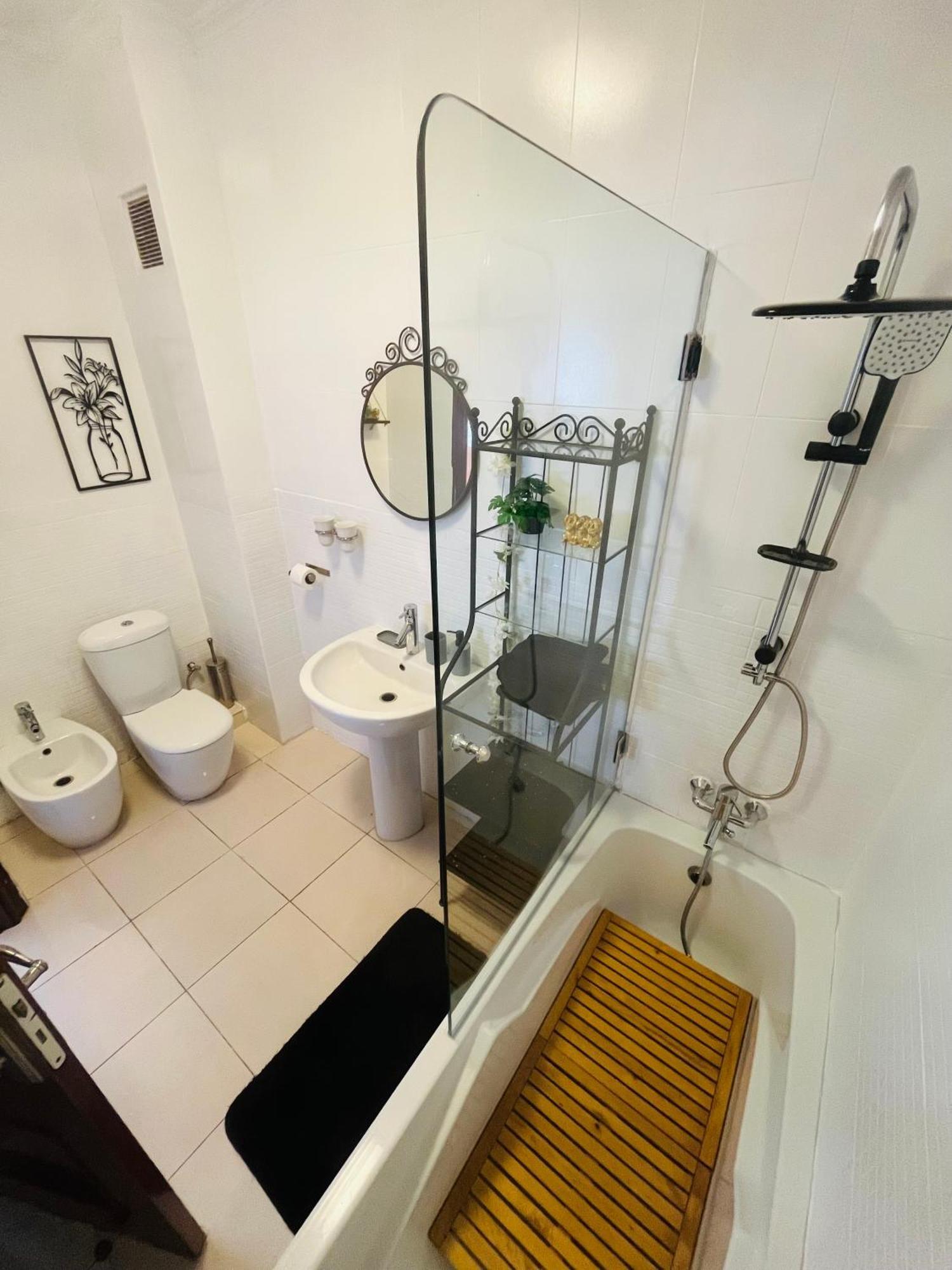 Bright Apartment With Sea View, Few Steps Away From The Tgv แทนเจียร์ ภายนอก รูปภาพ